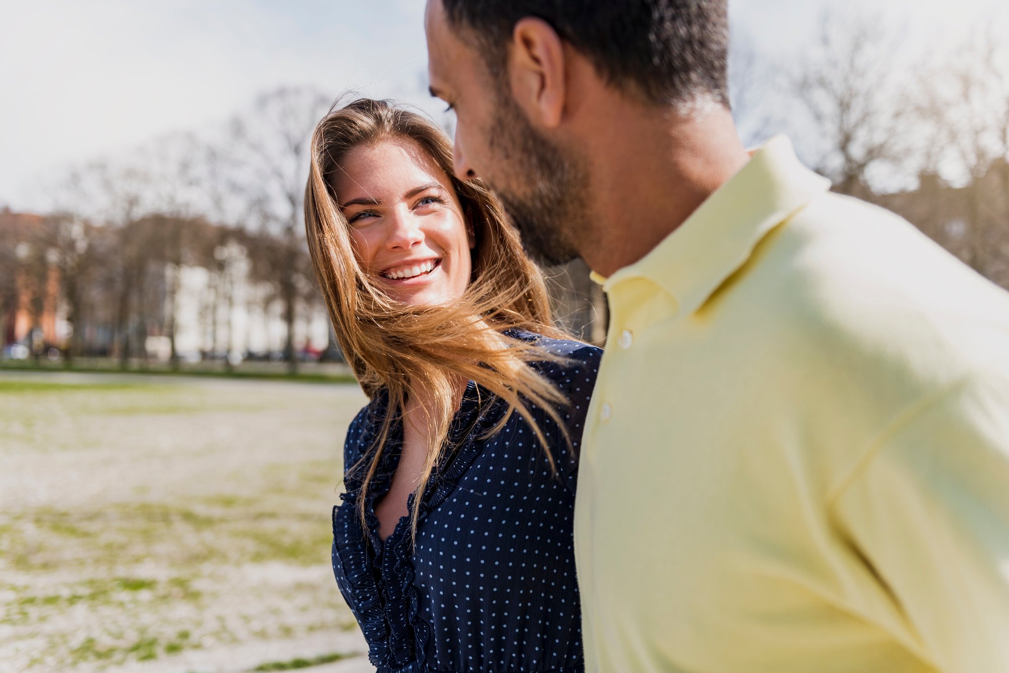 happy-couple-on-a-walk-2023-11-27-05-14-38-utc